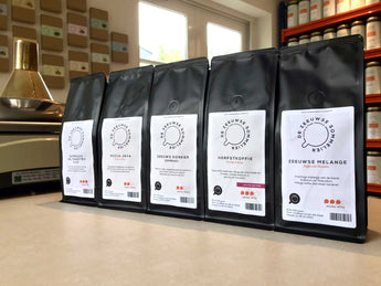 Verschillende soorten koffie van De Zeeuwse Sommelier op een rijtje.
