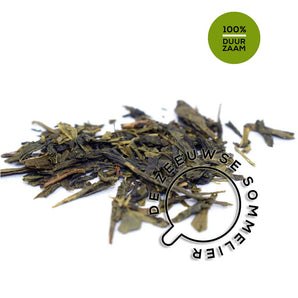Deze groene thee heeft een geelgroene kleur en is fris van smaak. Klassieke groene thee van biologische teelt. De Zeeuwse Sommelier.