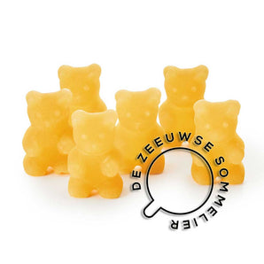 Tea Bears zijn fruitgums die je kunt eten of drinken. Afbeelding van 5 beertjes met appelsmaak.